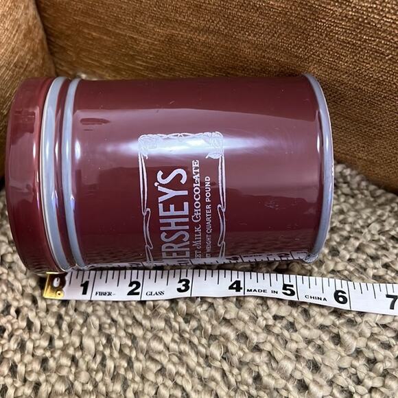 HERSHEY’S SWEET MILK CHOCOLATE CANISTER WITH LID‎ - Picture 3 of 5